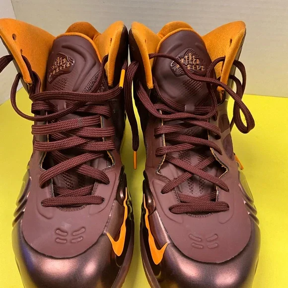 Nike Men's Maroon and Orange High-Top Basketball Shoes - Picture 14 of 16